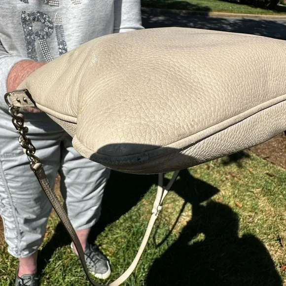 Kate Spade Cream Leather Crossbody Bag EUC - Picture 5 of 10